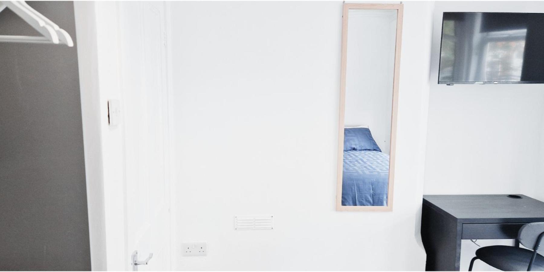 Double Room In Modern House Near Νότιγχαμ Εξωτερικό φωτογραφία