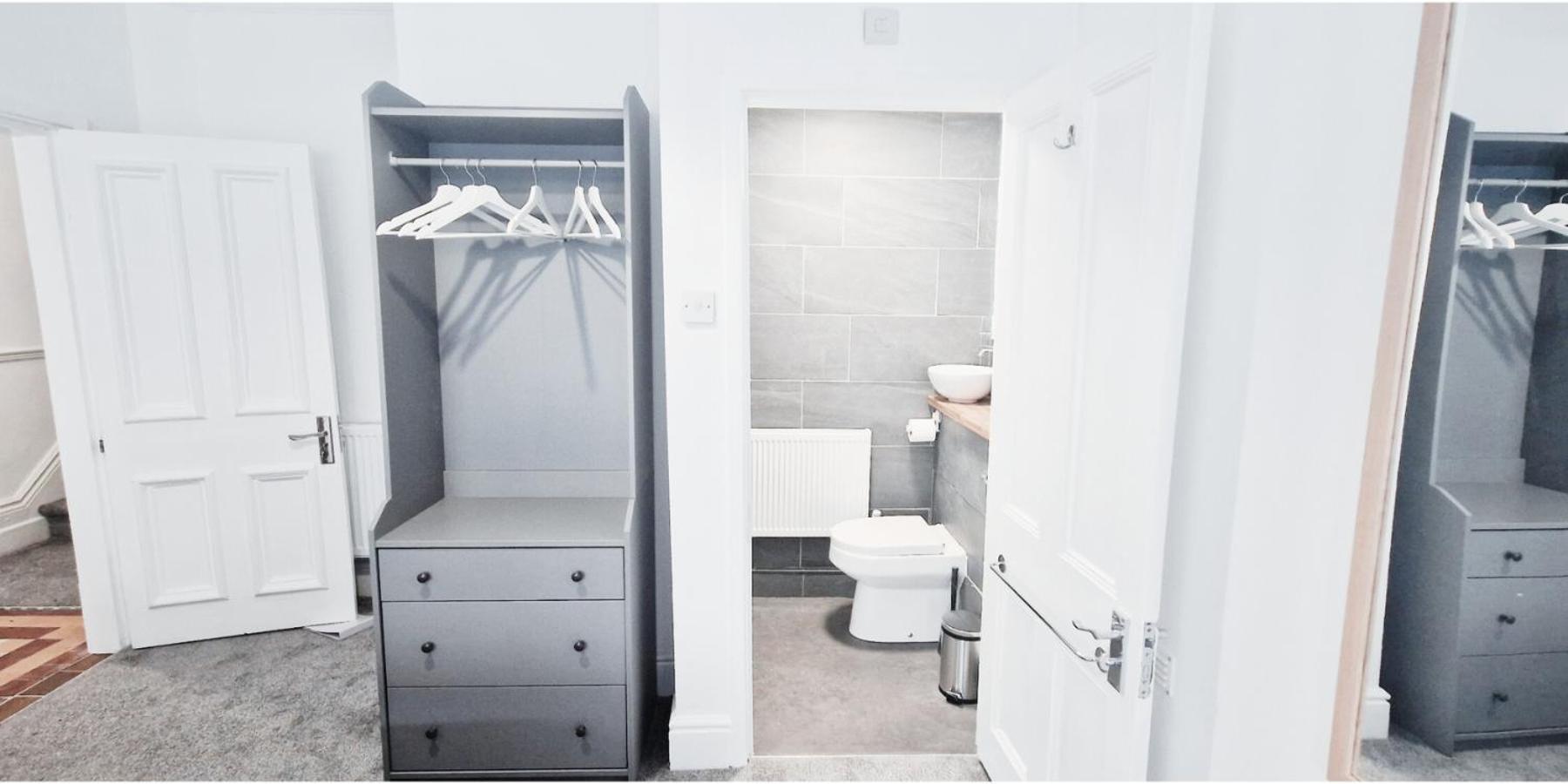 Double Room In Modern House Near Νότιγχαμ Εξωτερικό φωτογραφία