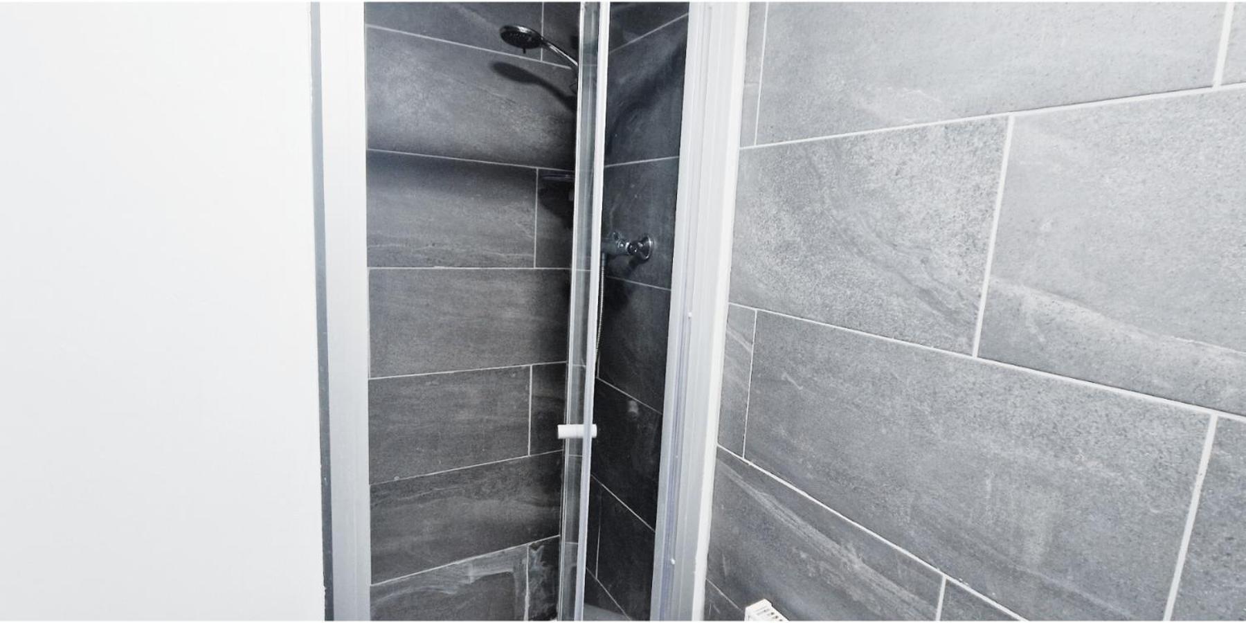 Double Room In Modern House Near Νότιγχαμ Εξωτερικό φωτογραφία