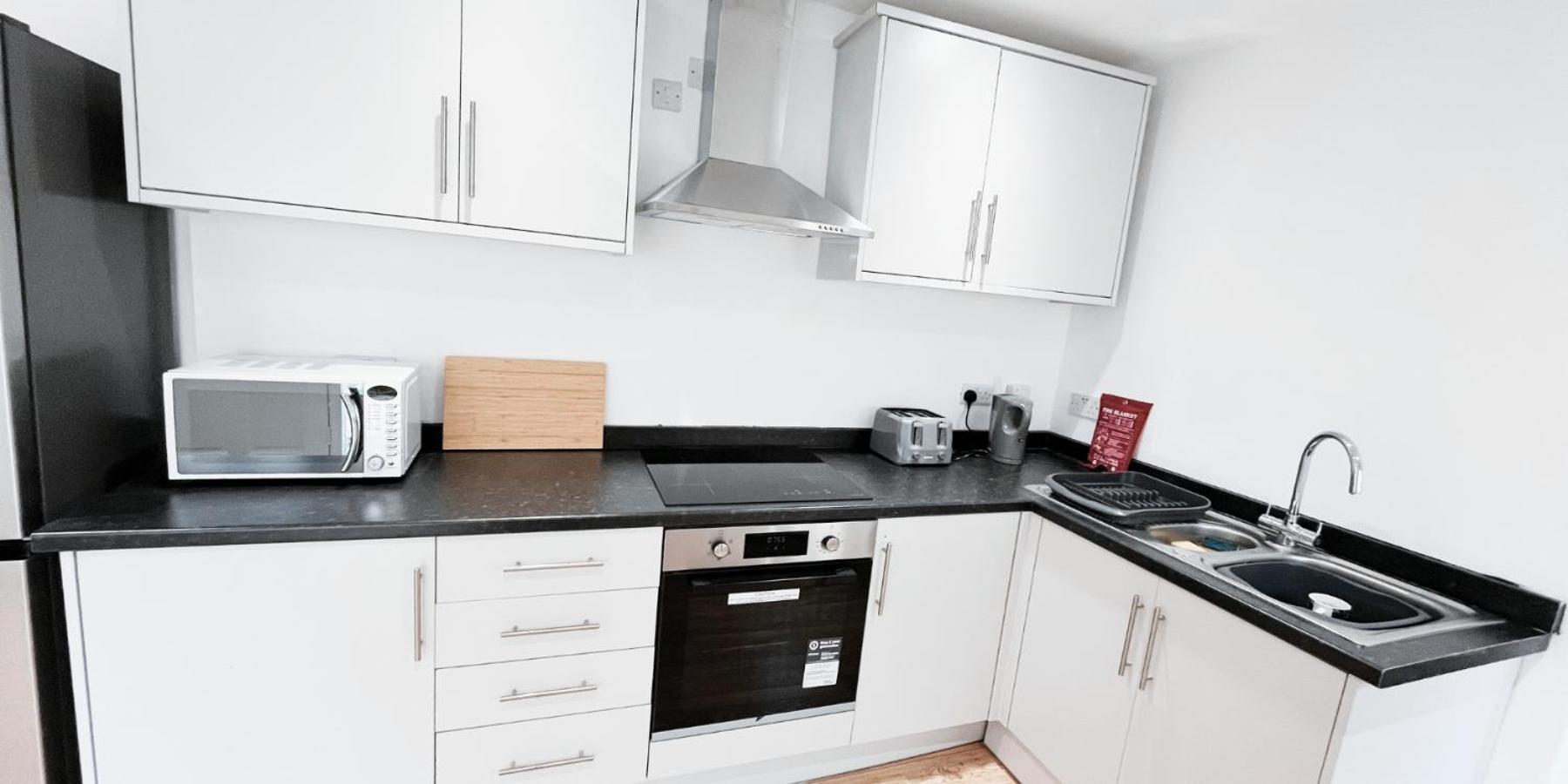Double Room In Modern House Near Νότιγχαμ Εξωτερικό φωτογραφία
